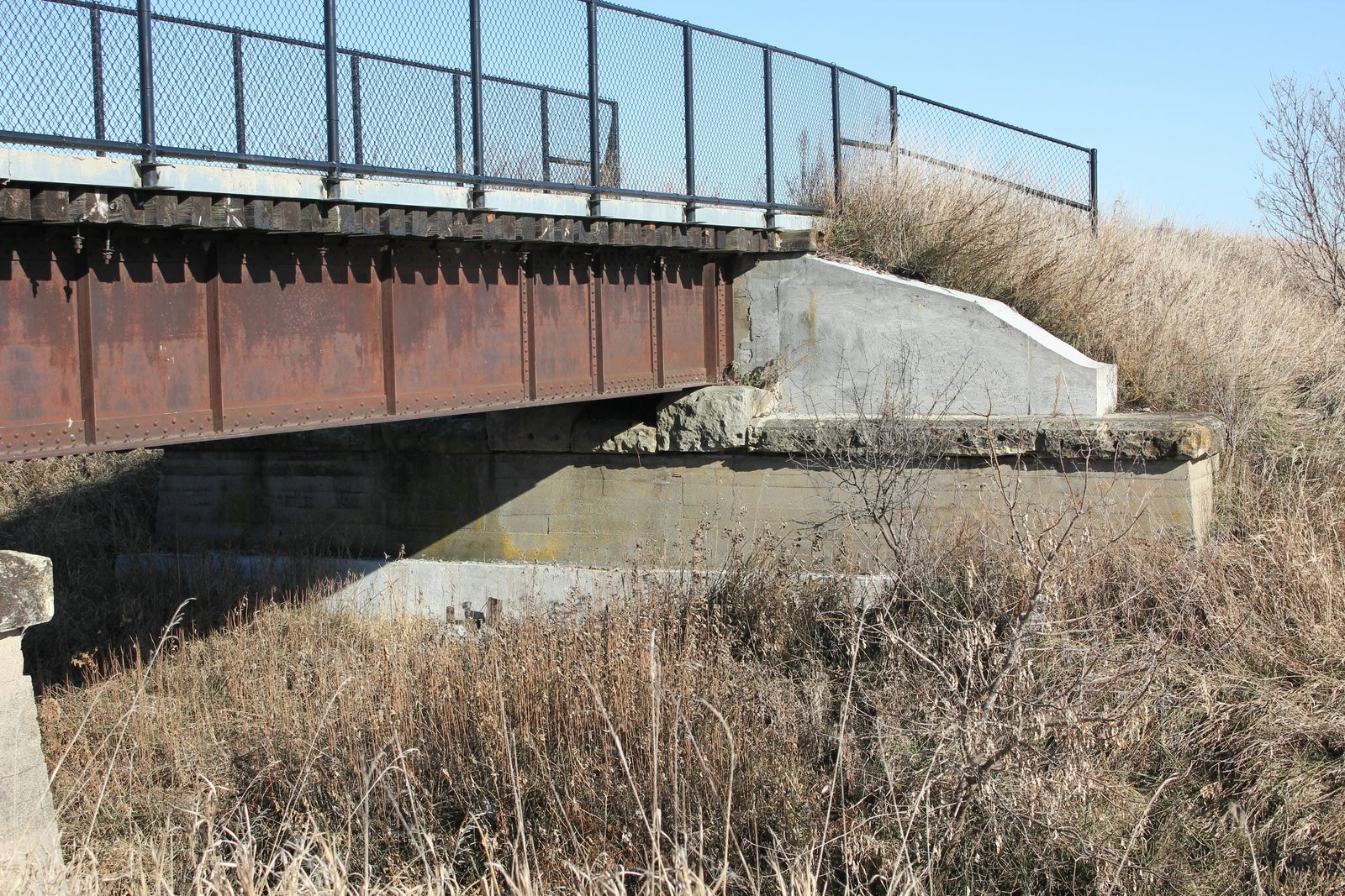 East abutment